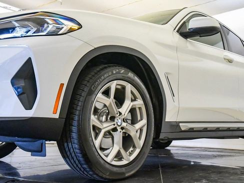 Used 2023 BMW X4 xDrive30i w/ Convenience Package AWD/4WD image 10