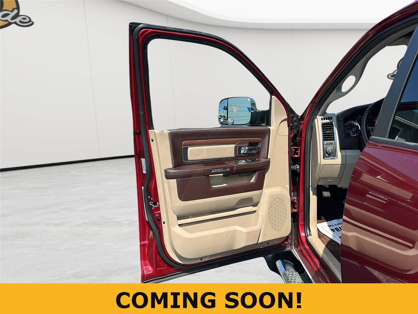Used 2015 RAM 1500 Laramie AWD/4WD image 13