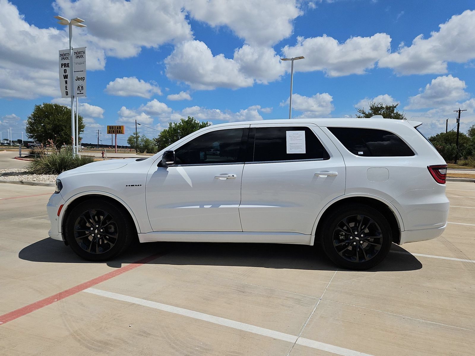 Used 2022 Dodge Durango R/T w/ Blacktop Package RWD image 6