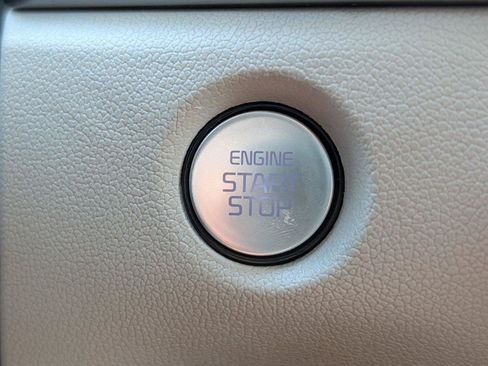 Used 2025 Kia Sorento S w/ Panoramic Sunroof Package FWD image 27