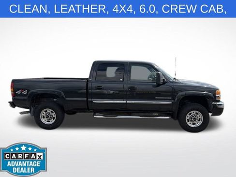 Used 2003 GMC Sierra 2500 SLT w/ SLT Preferred Equipment Group AWD/4WD image 3