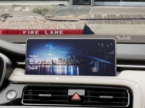 New 2026 Genesis G70 2.5T image 12