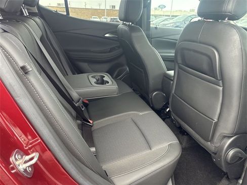 Used 2023 Buick Encore GX Select w/ Sport Touring Package image 25