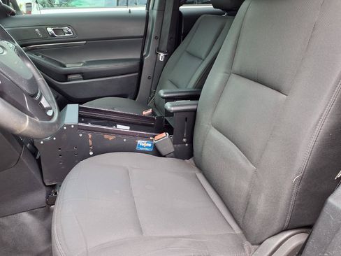 Used 2019 Ford Explorer 4WD Police Interceptor w/ Ready For The Road Package image 3