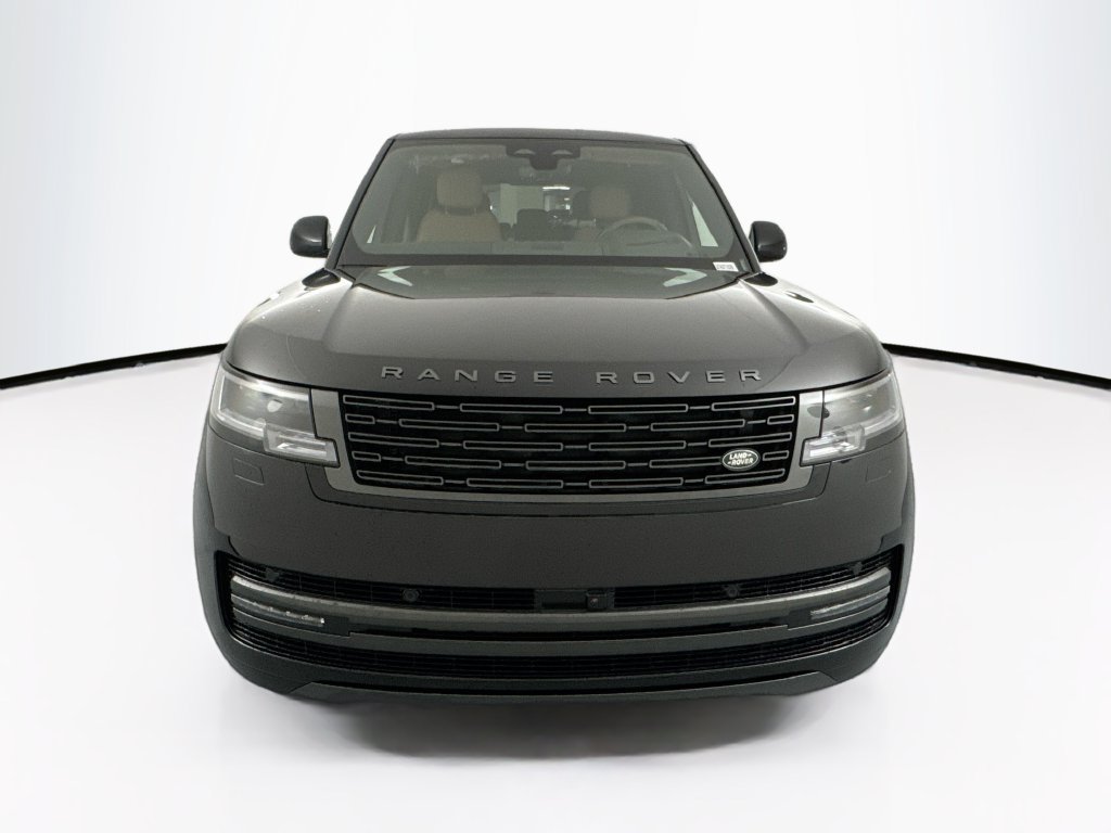 New 2026 Land Rover Range Rover Long Wheelbase SE AWD/4WD image 2