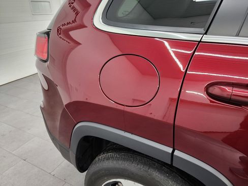 Used 2021 Jeep Cherokee Limited w/ Elite Package image 27