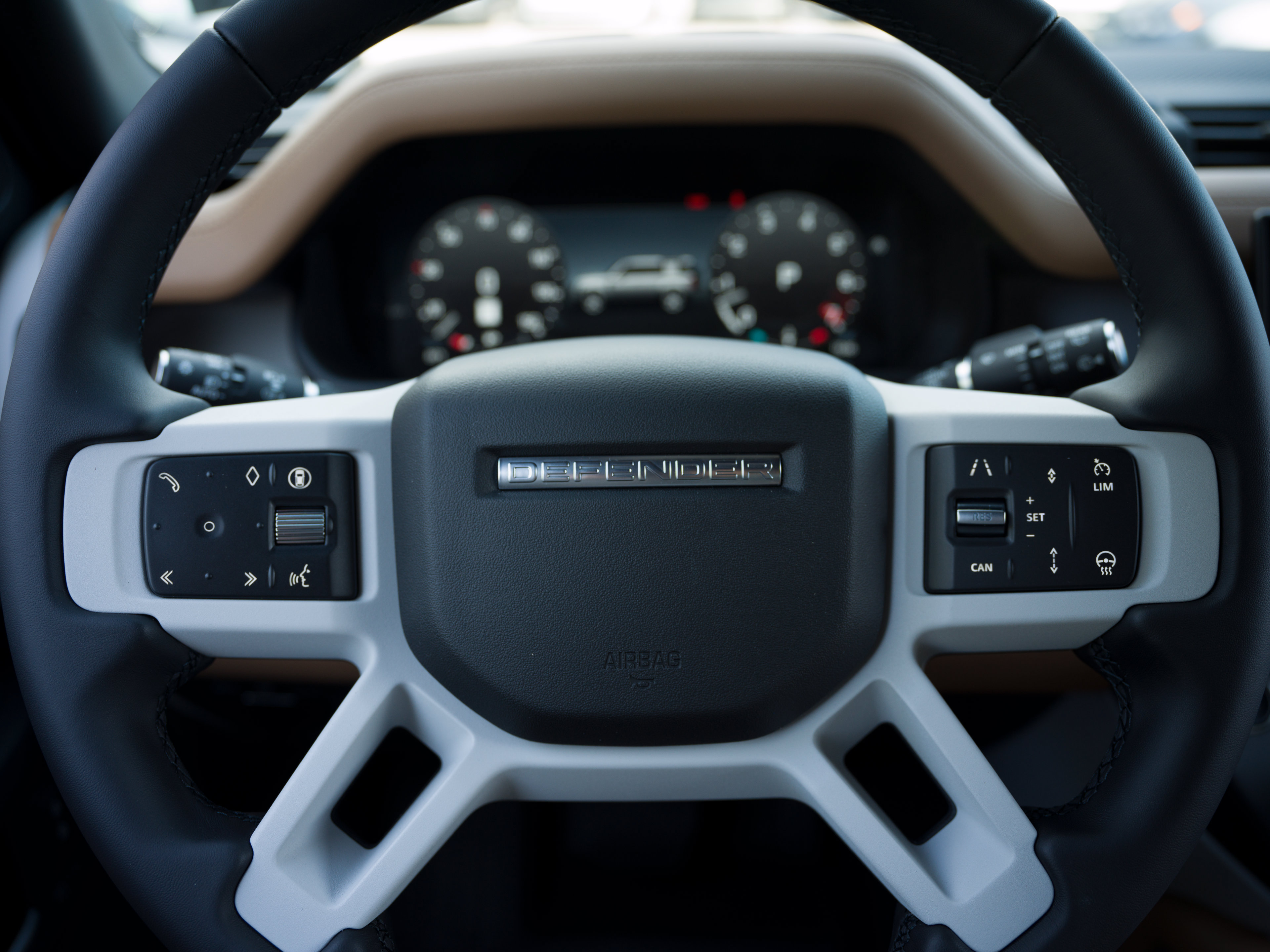 New 2026 Land Rover Defender 110 X-Dynamic SE AWD/4WD image 44