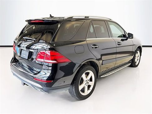Used 2018 Mercedes-Benz GLE 350 4MATIC image 5
