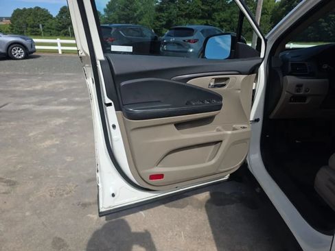 Used 2018 Honda Pilot EX-L image 41