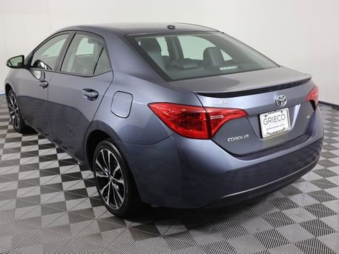 Used 2018 Toyota Corolla SE w/ SE Premium Package FWD image 6