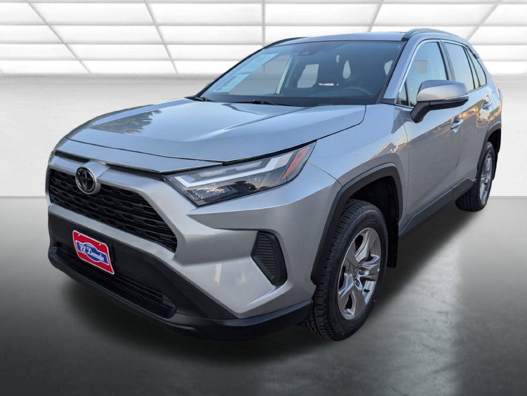 Used 2022 Toyota RAV4 XLE AWD/4WD image 23