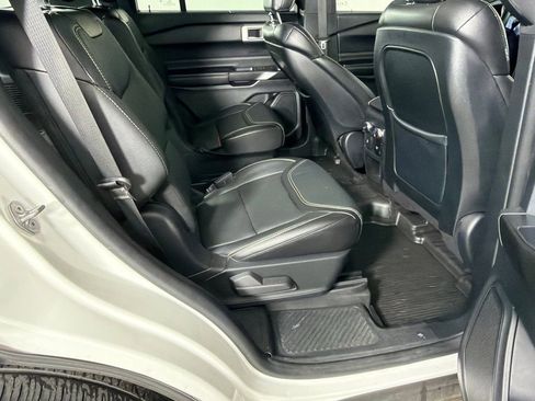 Used 2020 Ford Explorer ST w/ ST Street Pack image 17