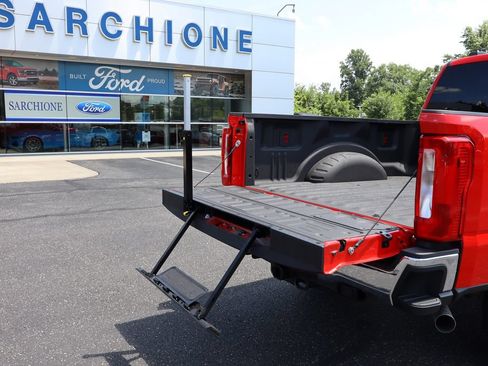 New 2026 Ford F350 XLT w/ FX4 Off-Road Package AWD/4WD image 17