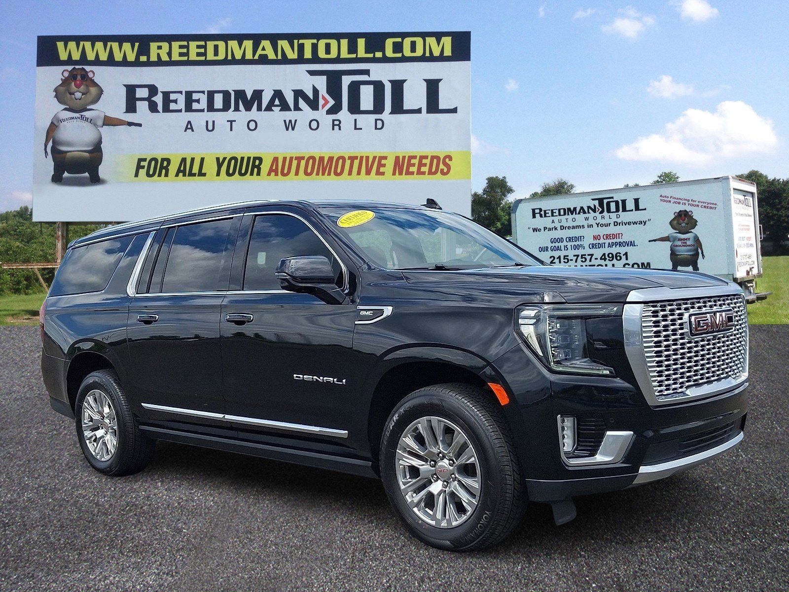 Used 2022 GMC Yukon XL Denali w/ Max Trailering Package AWD/4WD image 1