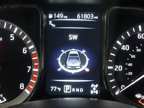 Used 2017 Nissan Titan SV AWD/4WD image 33