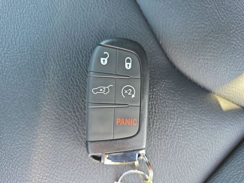 New 2026 Jeep Compass Limited AWD/4WD image 34