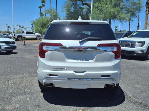 Used 2023 GMC Acadia Denali w/ Denali Technology Package FWD image 6