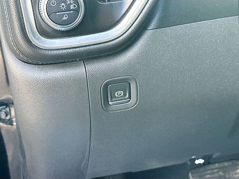 Used 2019 GMC Sierra 1500 SLT w/ SLT Premium Plus Package image 10