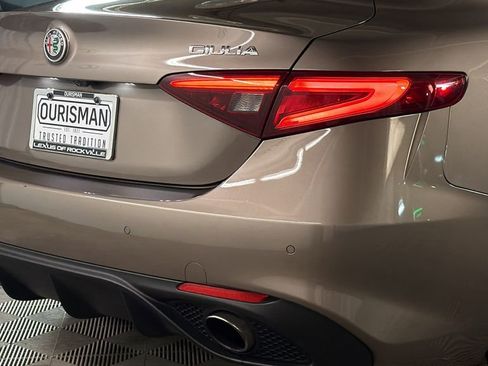 Used 2019 Alfa Romeo Giulia Ti Sport w/ Quick Order Package 22S Sport image 7