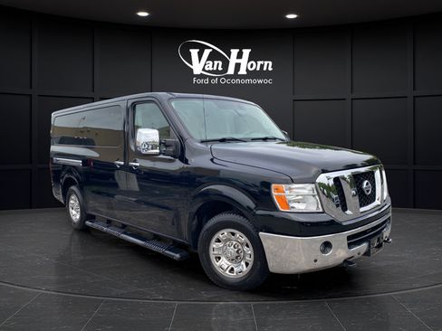 Used 2019 Nissan NV 3500 SL RWD image 1