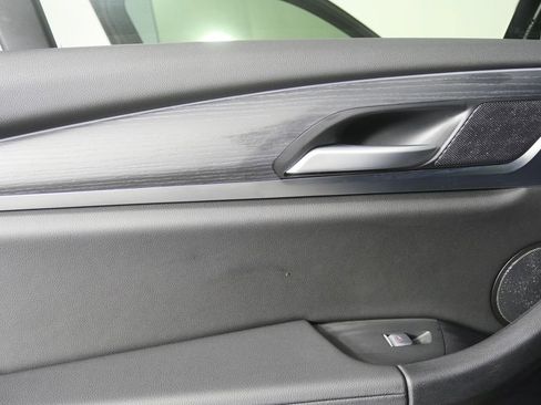 Used 2024 BMW X3 xDrive30i w/ Premium Package image 13