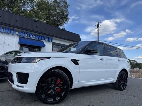 Used 2020 Land Rover Range Rover Sport HST image 2