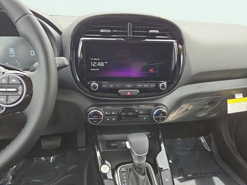 New 2025 Kia Soul EX image 25