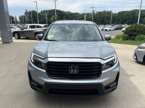 Used 2023 Honda Ridgeline RTL-E image 2