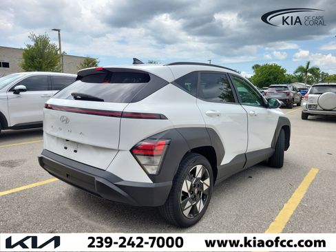 Used 2024 Hyundai Kona SEL FWD image 6