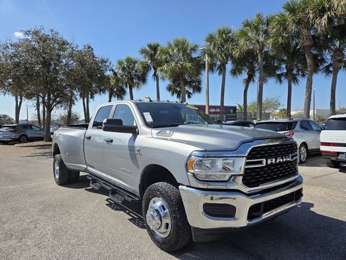 Certified 2022 RAM 3500 Big Horn image 2