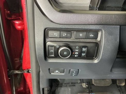 Used 2024 Ford F350 Platinum AWD/4WD image 32
