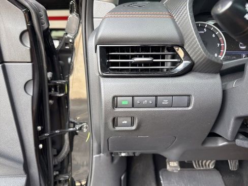 Used 2021 Nissan Sentra SR image 22