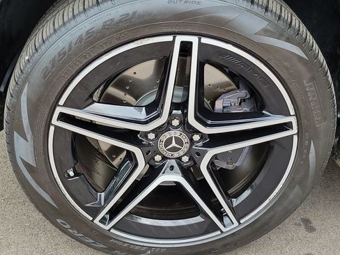 Used 2024 Mercedes-Benz GLS 450 4MATIC image 6