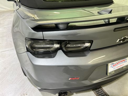 Certified 2022 Chevrolet Camaro LT w/ RS Package RWD image 10