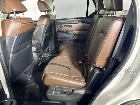 Used 2024 Honda Pilot Elite image 21