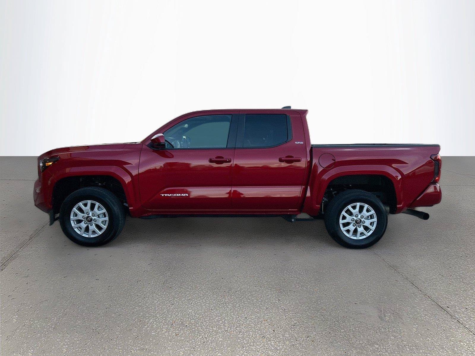 Used 2025 Toyota Tacoma SR5 AWD/4WD image 7