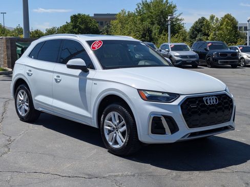Used 2022 Audi Q5 2.0T Premium AWD/4WD image 8