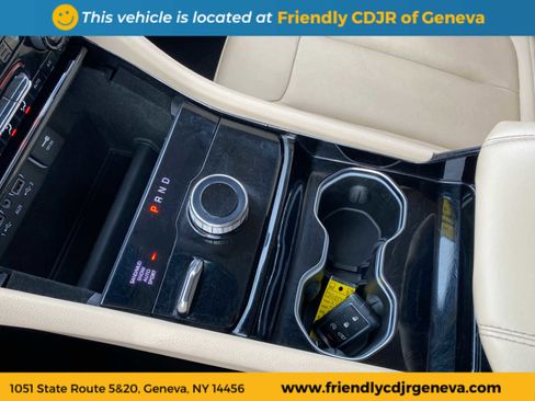 Used 2022 Jeep Grand Cherokee L Limited image 21