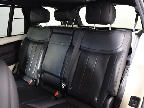 Used 2024 Land Rover Range Rover Long Wheelbase SE AWD/4WD image 27