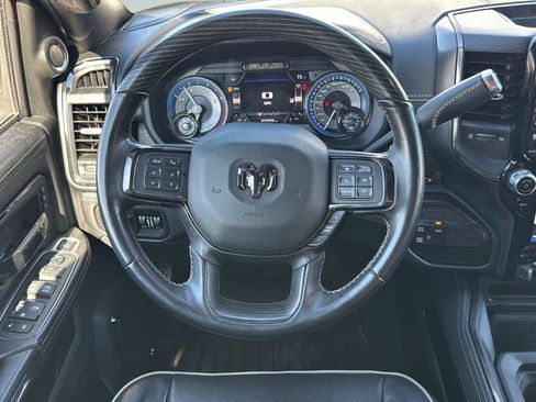 Used 2022 RAM 2500 Limited AWD/4WD image 12