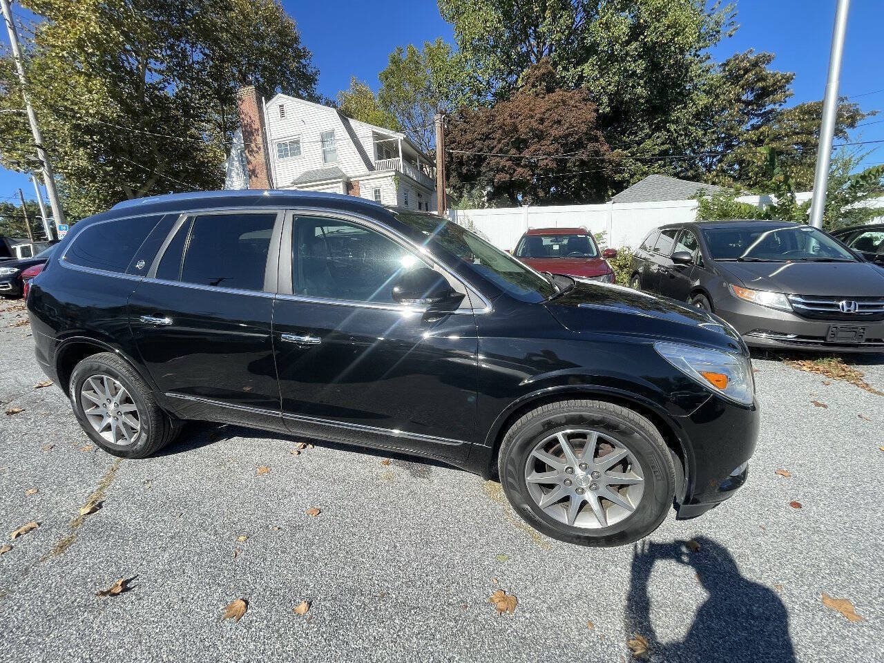 Used 2016 Buick Enclave Leather AWD/4WD image 4
