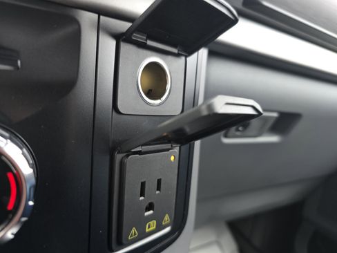 Used 2024 Ford F150 XLT w/ Equipment Group 302A MID image 34