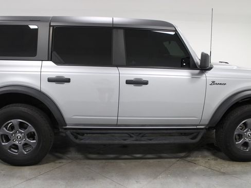 Used 2024 Ford Bronco Big Bend AWD/4WD image 11