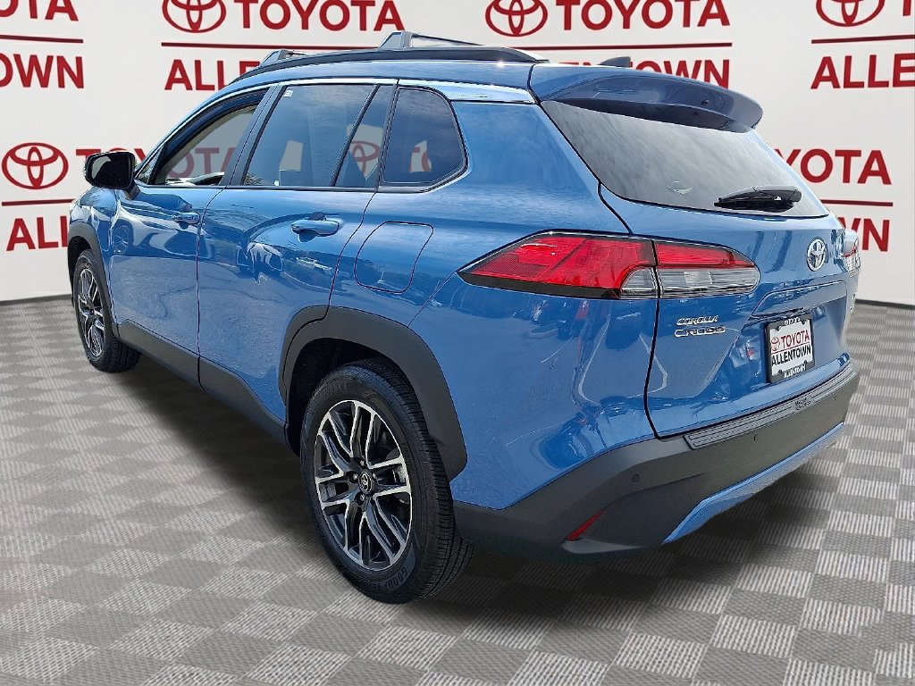 Used 2026 Toyota Corolla Cross XLE w/ Convenience Package AWD/4WD image 7