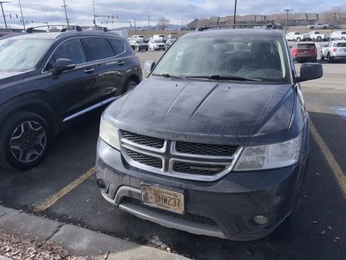 Used 2015 Dodge Journey R/T image 2