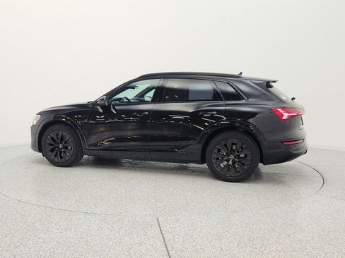 Used 2024 Audi Q8 e-tron Prestige w/ Prestige Package AWD/4WD image 8