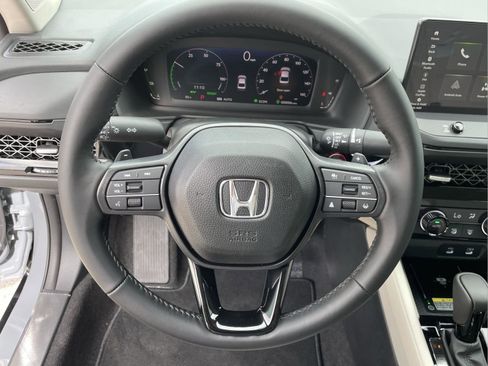 New 2025 Honda Accord EX-L image 13