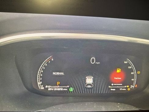 Used 2024 Acura MDX FWD w/ Technology Package image 8