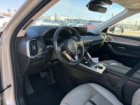 Used 2025 MAZDA CX-90 3.3 Turbo w/ Premium Sport Pkg image 8