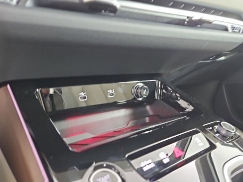 New 2026 Audi A6 Premium Plus image 32